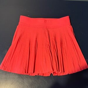Lululemon Coral Pleated Women's Skirt. Size 0.